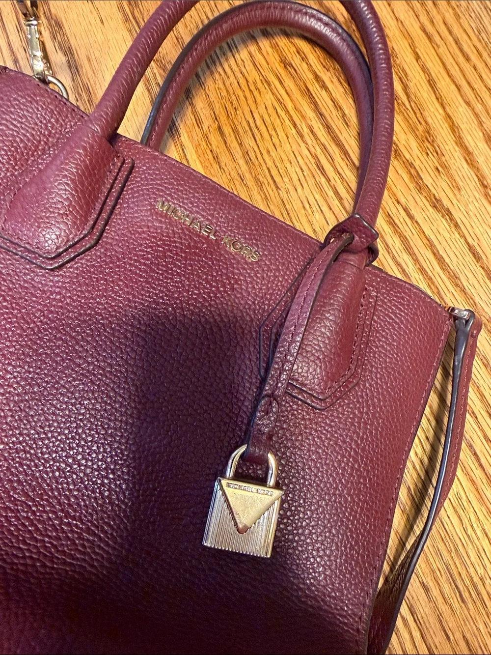 Michael Kors structured pebbled